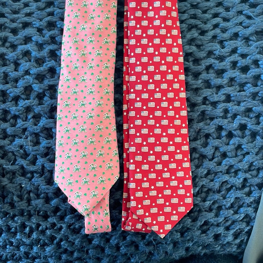 Vineyard vines ties